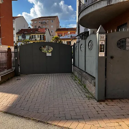 Bon Bon Del Viale-con Posto Auto Privato Apartman *